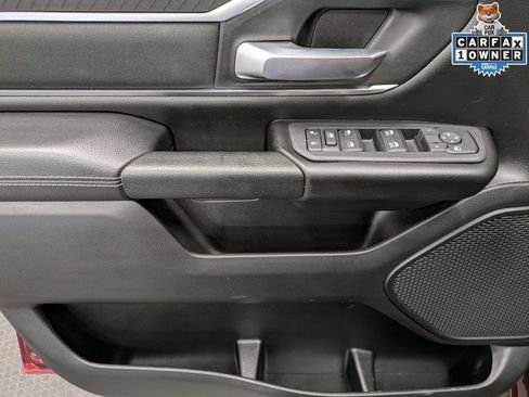 Used 2025 RAM 1500 Big Horn AWD/4WD image 10