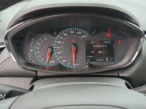 Used 2019 Chevrolet Trax Premier w/ LPO, Cargo Package image 27