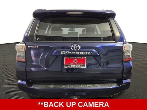 Used 2024 Toyota Camry SE image 7