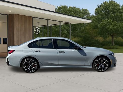 New 2026 BMW 330i Sedan w/ M Sport Package image 6