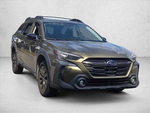 Used 2023 Subaru Outback Onyx Edition AWD/4WD image 3