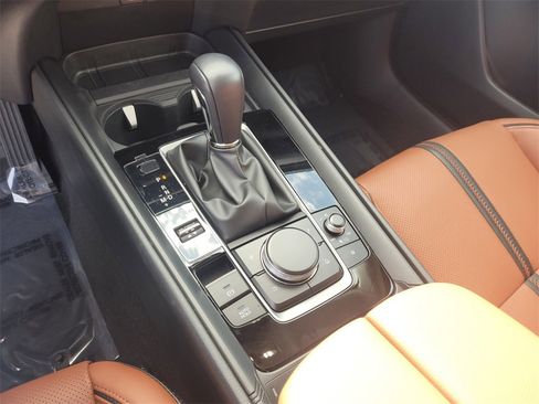 Certified 2025 MAZDA CX-50 Meridian Edition w/ Weather Package image 27