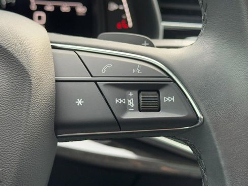 Used 2023 Audi Q7 2.0T Premium Plus image 18