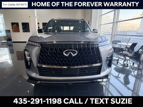 New 2026 INFINITI QX80 4WD image 4