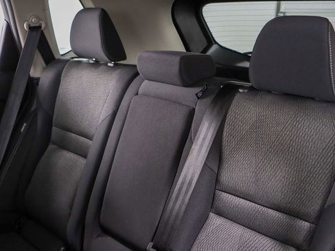 Used 2024 Nissan Rogue SV image 24