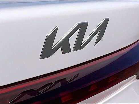 Used 2022 Kia K5 EX w/ EX Premium Package image 27