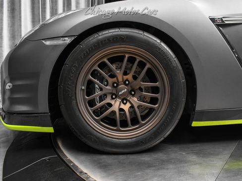 Used 2013 Nissan GT-R Black Edition AWD/4WD image 39