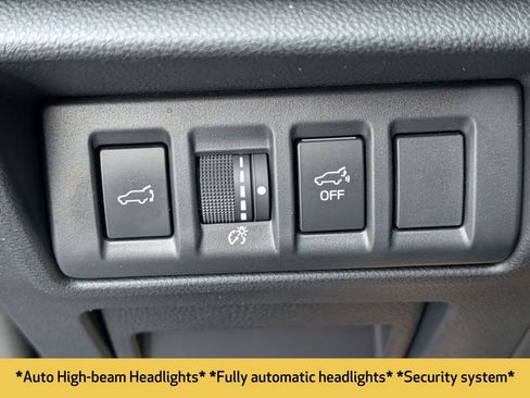 Used 2025 Subaru Outback Onyx Edition image 11