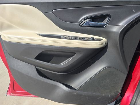 Used 2019 Buick Encore Preferred w/ Safety Package image 27