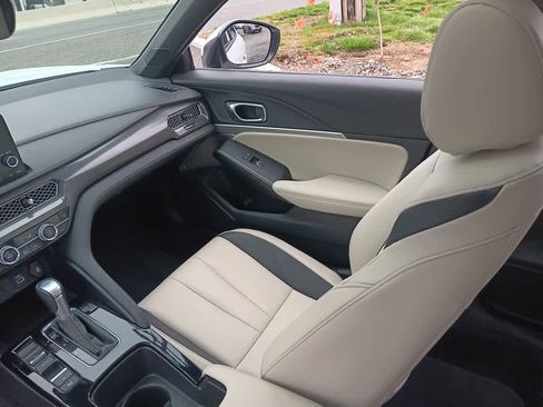 Used 2023 Acura Integra A-Spec image 11