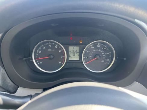 Used 2014 Subaru Forester 2.5i Premium w/ All-Weather Package AWD/4WD image 25