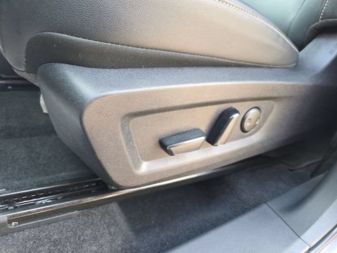 Certified 2025 Nissan Murano SL AWD/4WD image 12