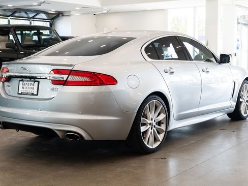 Used 2013 Jaguar XF 3.0 image 4