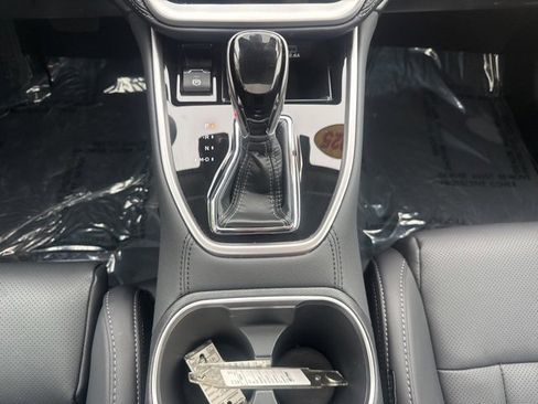 Used 2025 Subaru Outback Limited XT w/ Popular Package #2 image 17