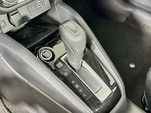 Used 2024 Nissan Versa SV FWD image 24