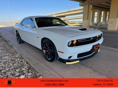 Used 2023 Dodge Challenger R/T w/ Performance Handling Group