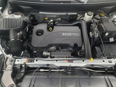 Used 2022 GMC Terrain SLE w/ Driver Convenience Package image 30