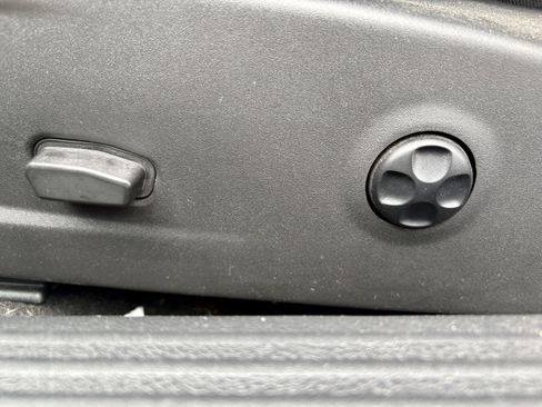 Used 2023 Dodge Challenger SRT Hellcat image 11