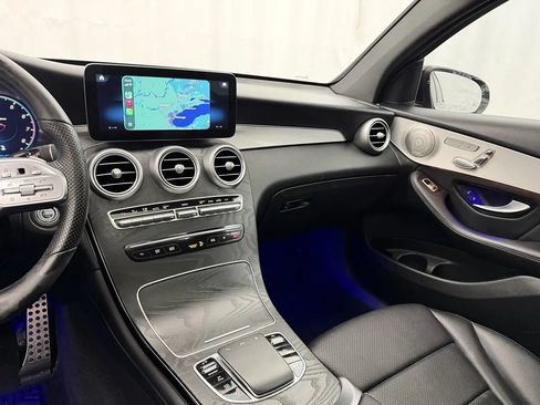 Used 2021 Mercedes-Benz GLC 300 4MATIC Coupe image 17