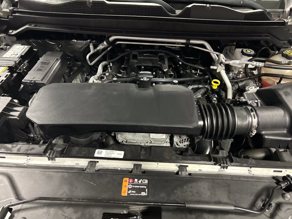 Used 2023 Chevrolet Colorado W/T w/ Advanced Trailering Package AWD/4WD image 25