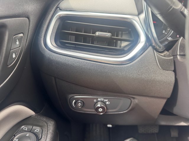 Certified 2024 Chevrolet Equinox LS w/ LS Convenience Package FWD image 19