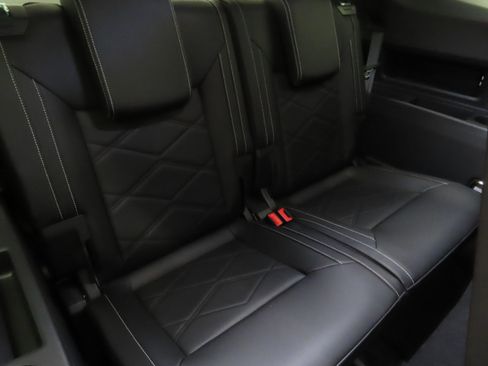 New 2026 Volkswagen Atlas SE image 25