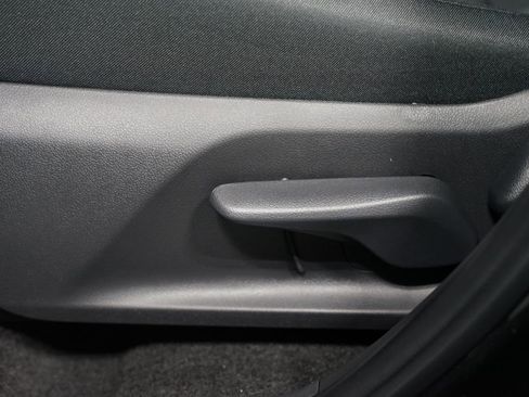 New 2025 Toyota RAV4 LE image 31