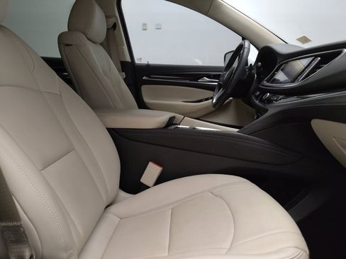 Used 2023 Buick Enclave Essence w/ Experience Buick Package FWD image 21