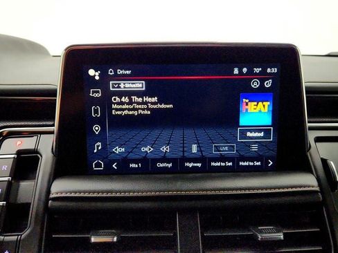 Used 2024 GMC Yukon AT4 w/ Technology Package AWD/4WD image 19