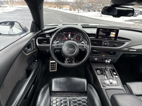 Used 2017 Audi RS 7 Prestige image 14