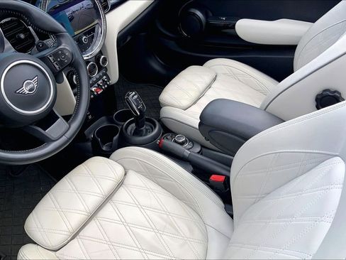 Used 2022 MINI Cooper S image 15