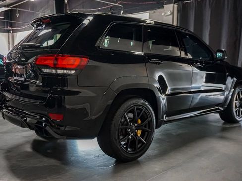 Used 2021 Jeep Grand Cherokee Trackhawk AWD/4WD image 34