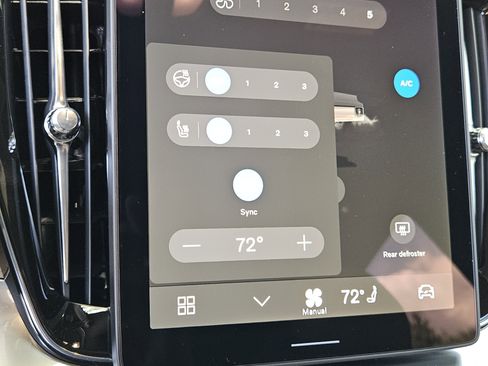 New 2026 Volvo XC90 B6 Plus w/ Protection Package Premier image 30