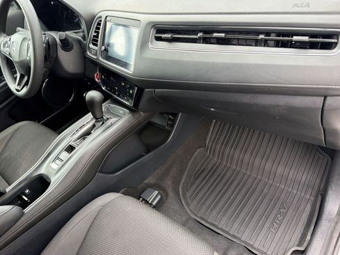 Used 2021 Honda HR-V EX image 33