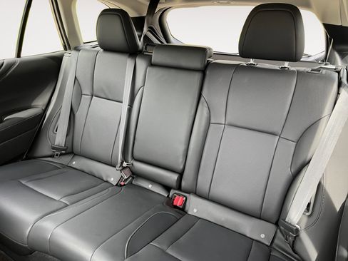 Used 2024 Subaru Outback Limited image 13