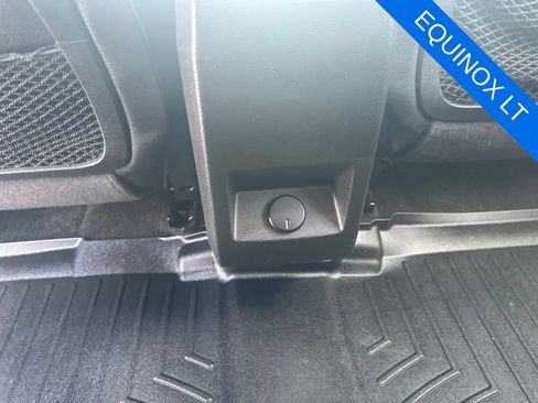 Used 2016 Chevrolet Equinox LT w/ Convenience Package FWD image 24