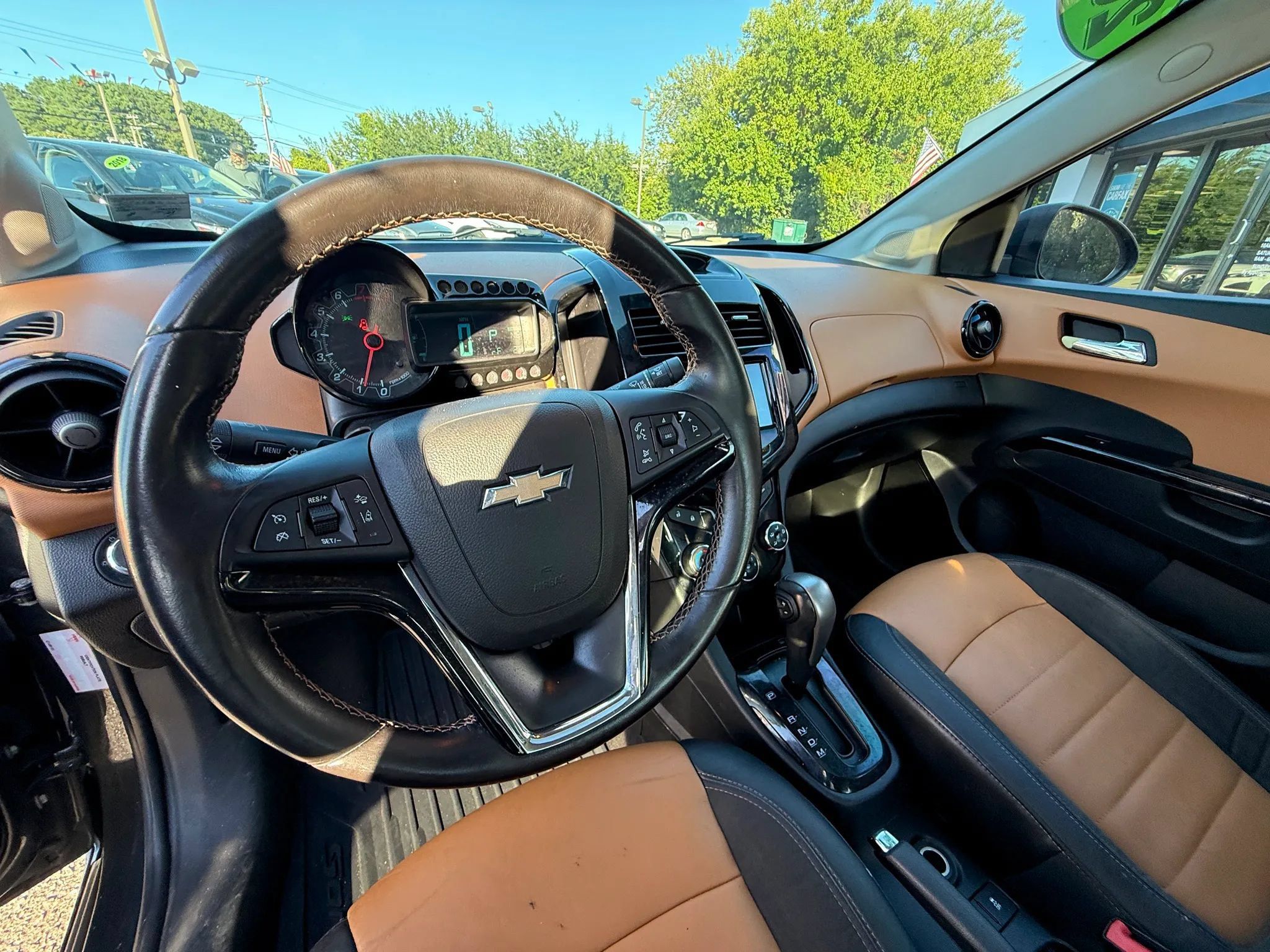 Used 2015 Chevrolet Sonic LTZ w/ Dusk Package FWD image 28