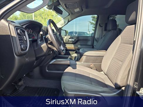 Used 2021 Chevrolet Silverado 1500 RST w/ Z71 Off-Road Package AWD/4WD image 11
