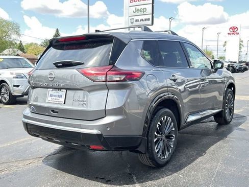 New 2026 Nissan Rogue Platinum AWD/4WD image 9