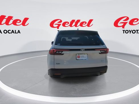 Used 2024 Toyota Grand Highlander Limited image 7