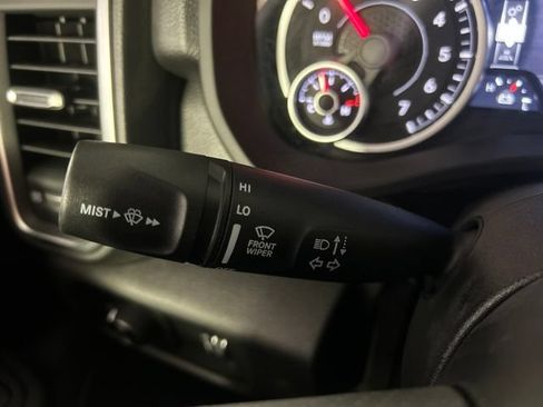 New 2026 RAM 1500 Express AWD/4WD image 17