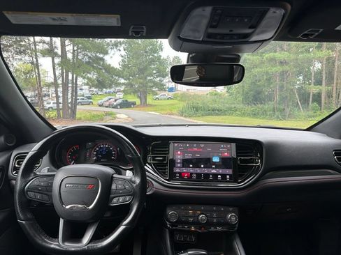 Used 2024 Dodge Durango GT RWD image 10