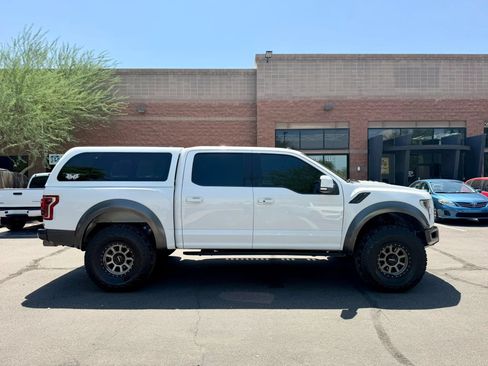 Used 2017 Ford F150 Raptor w/ Equipment Group 802A Luxury AWD/4WD image 5