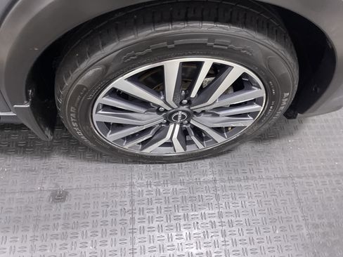 Used 2022 Nissan Kicks SV image 28