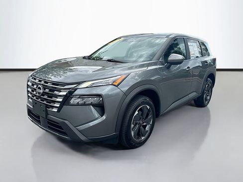 Certified 2025 Nissan Rogue SV AWD/4WD image 3