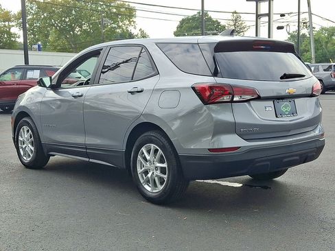 Certified 2024 Chevrolet Equinox LS w/ LS Convenience Package FWD image 21