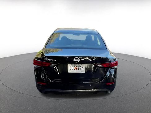 Used 2025 Nissan Sentra S image 11