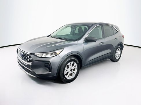 Used 2024 Ford Escape Active image 3