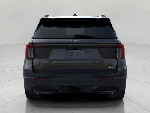 Used 2026 Ford Explorer ST-Line w/ ST-Line Street Pack AWD/4WD image 6