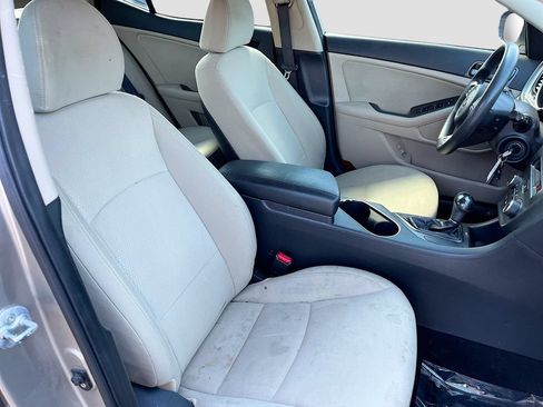 Used 2015 Kia Optima LX FWD image 24